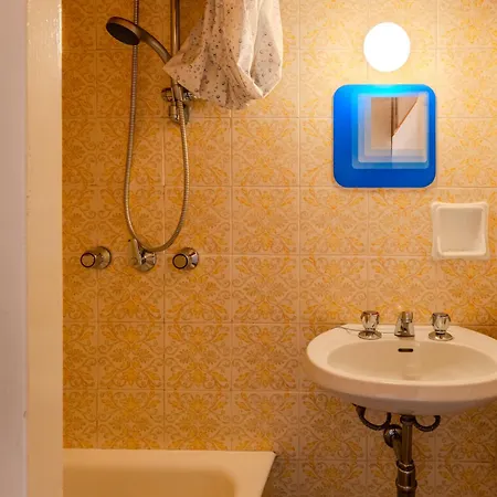 La Torre By Interhome Pianello Del Lario