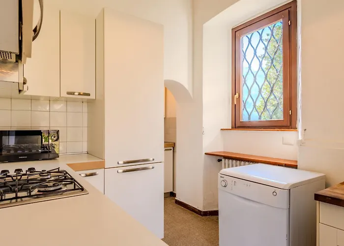 La Torre By Interhome Pianello Del Lario